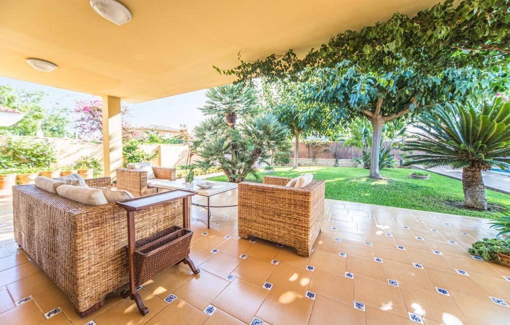 Agradable Villa Junto Al Mar Con Piscina Сагунт Екстериор снимка