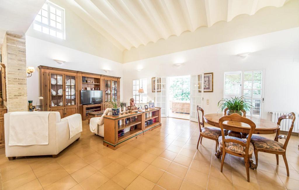 Agradable Villa Junto Al Mar Con Piscina Сагунт Екстериор снимка